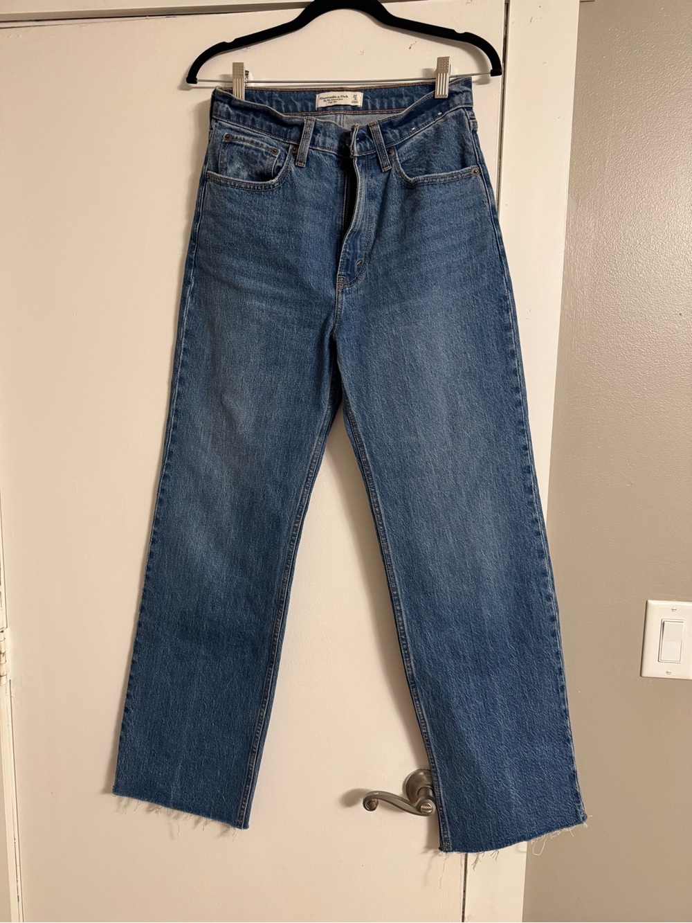 Abercrombie & Fitch Men's Medium Blue Straight Jeans